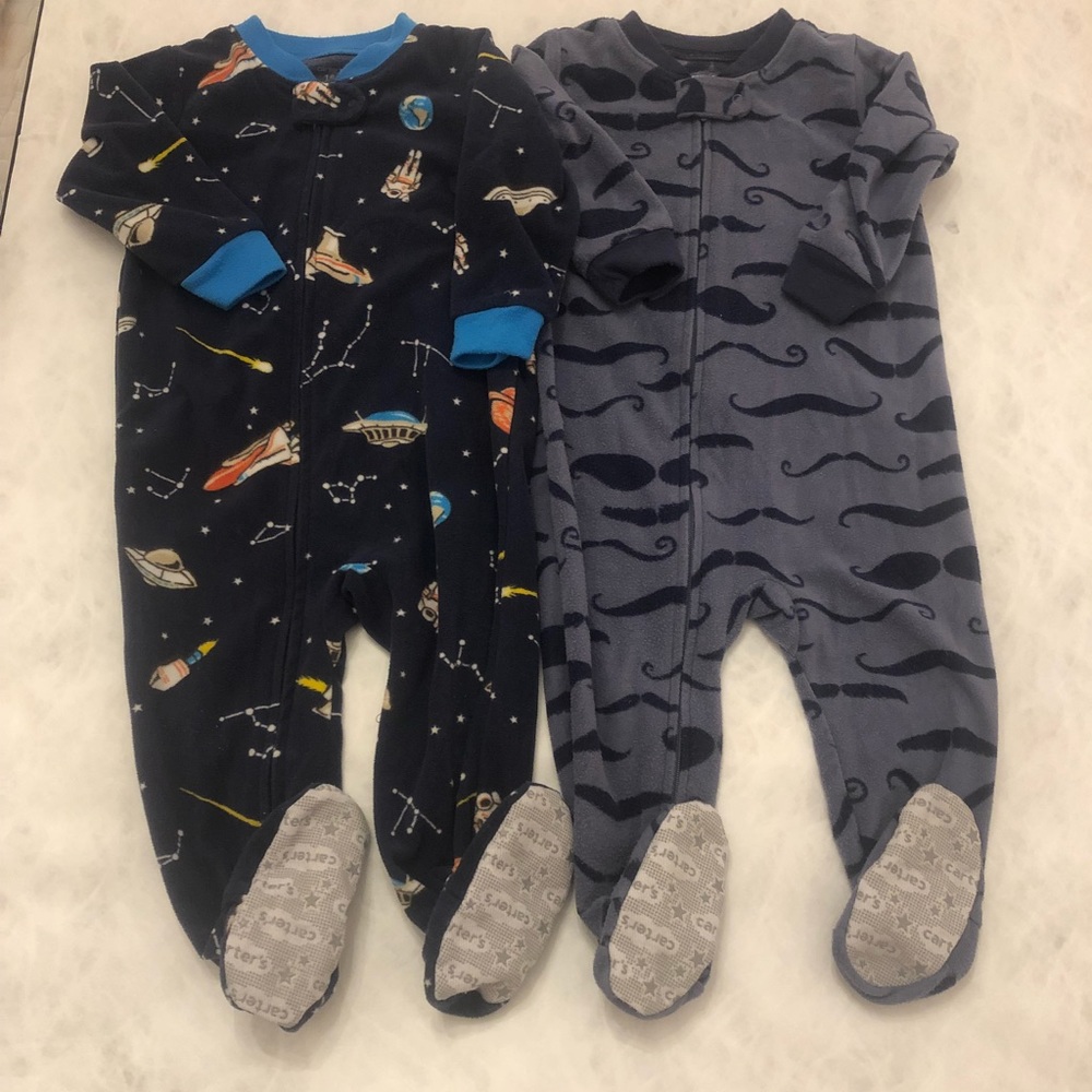 2 Carters Sleep & Play